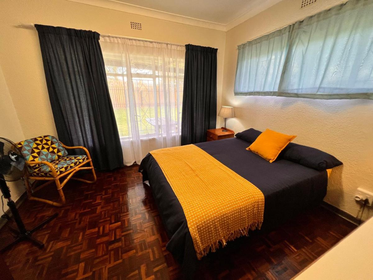 Firefly Budget Friendly Guest House Kempton Park Eksteriør bilde